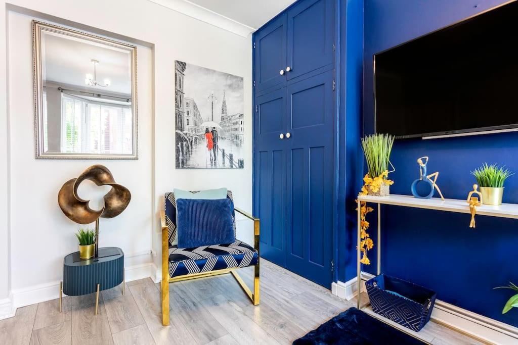 Kensington Balcony Condo For 6 ลอนดอน ภายนอก รูปภาพ